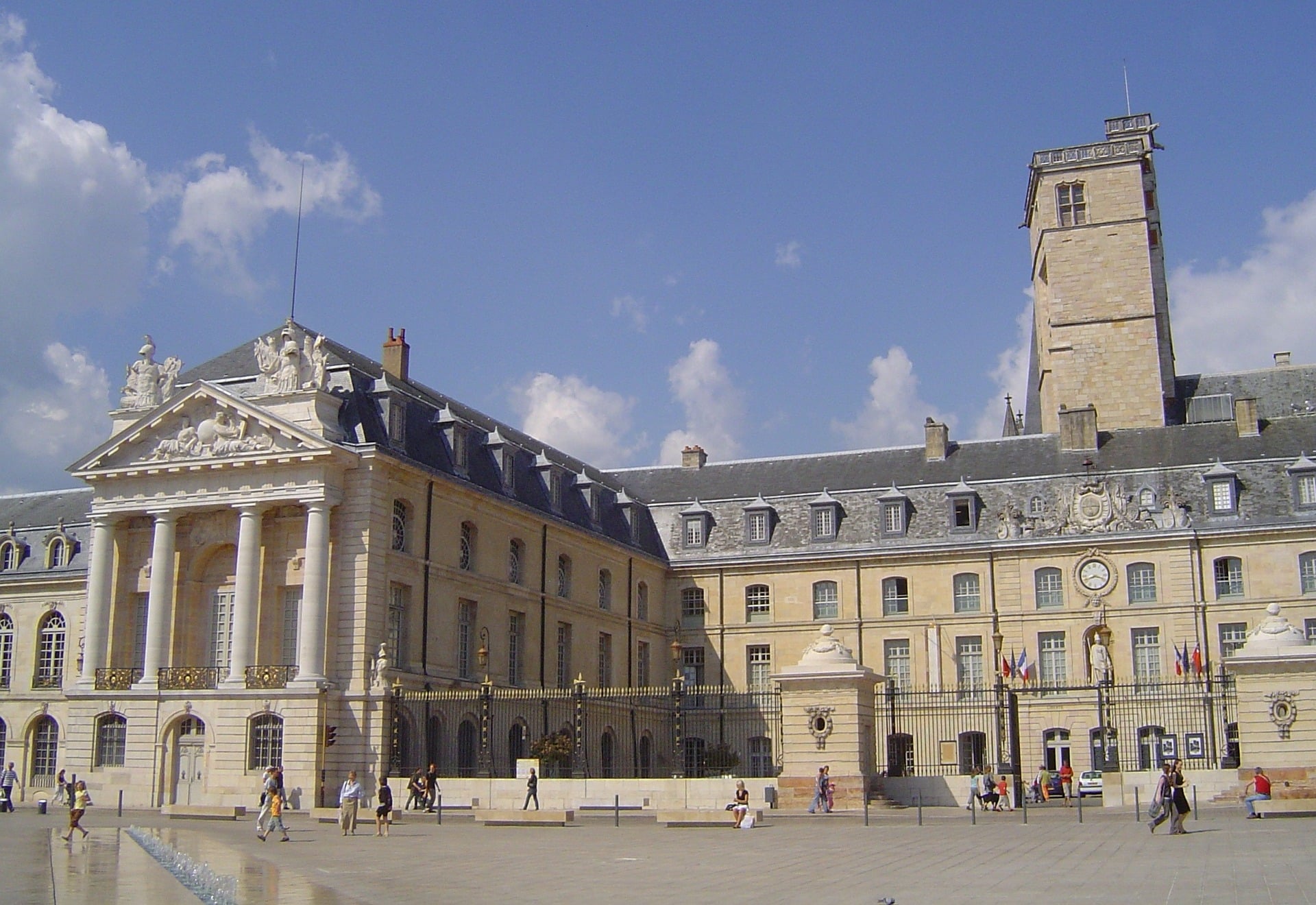 dijon-g07f8c8441_1920
